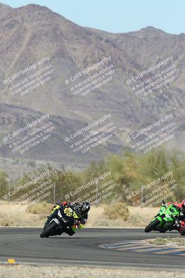 media/Oct-30-2025-Racers Edge (Thu) [[dabbdaf680]]/3-B Group/Session 5 (Turn 6)/